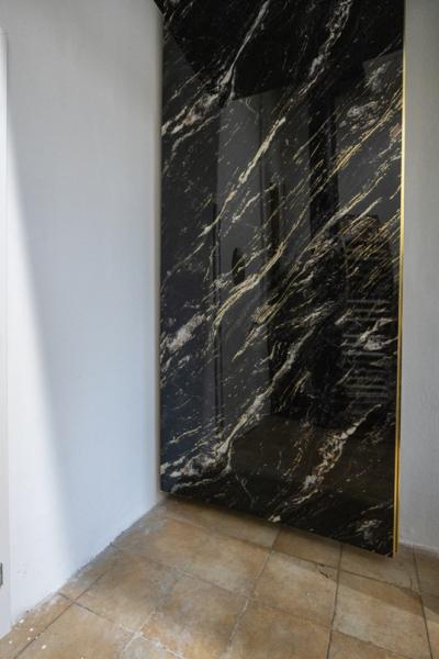 Obkladový panel — dekor Sable Gold